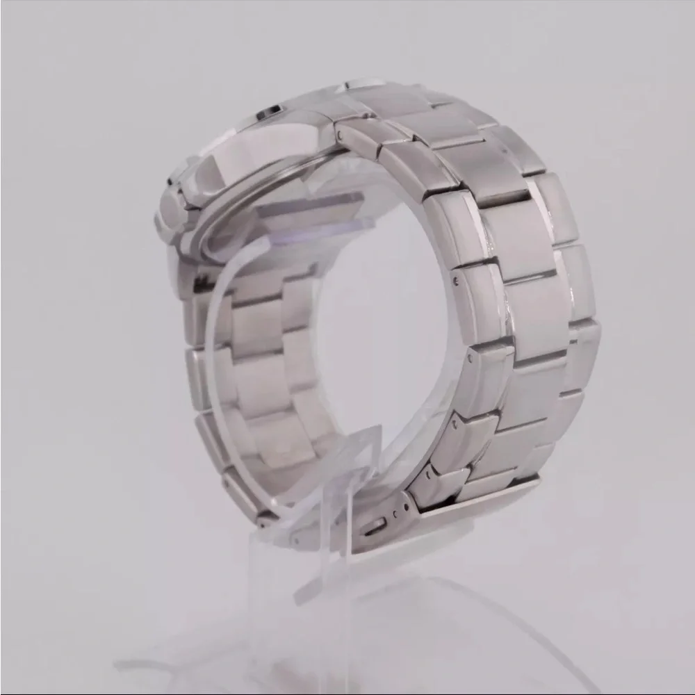 GUESS U10026G1 Stainless Steel Bracelet Multi-Function Watch #128